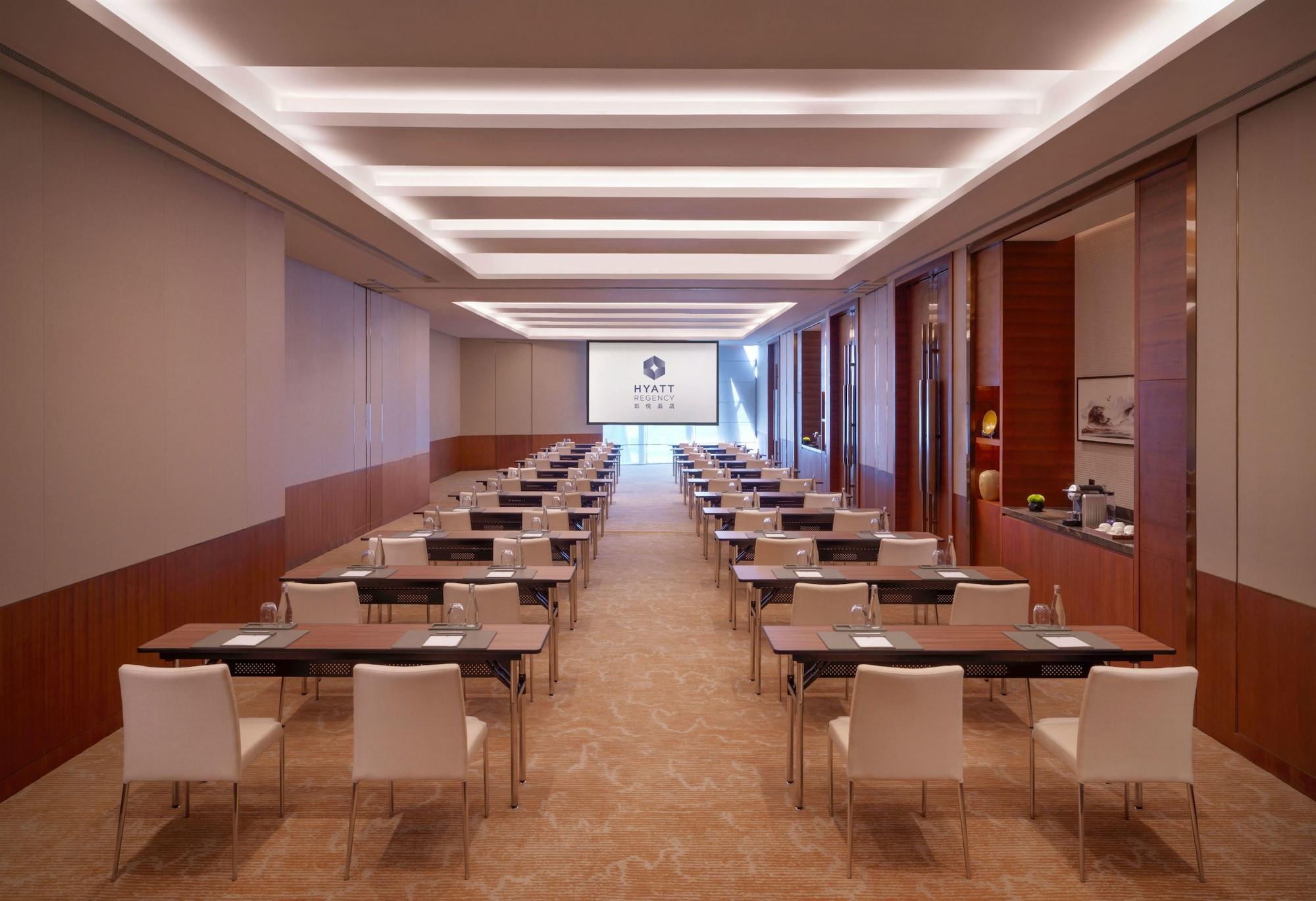 Hyatt Regency Zhenjiang Hotel Zhenjiang  Exterior photo