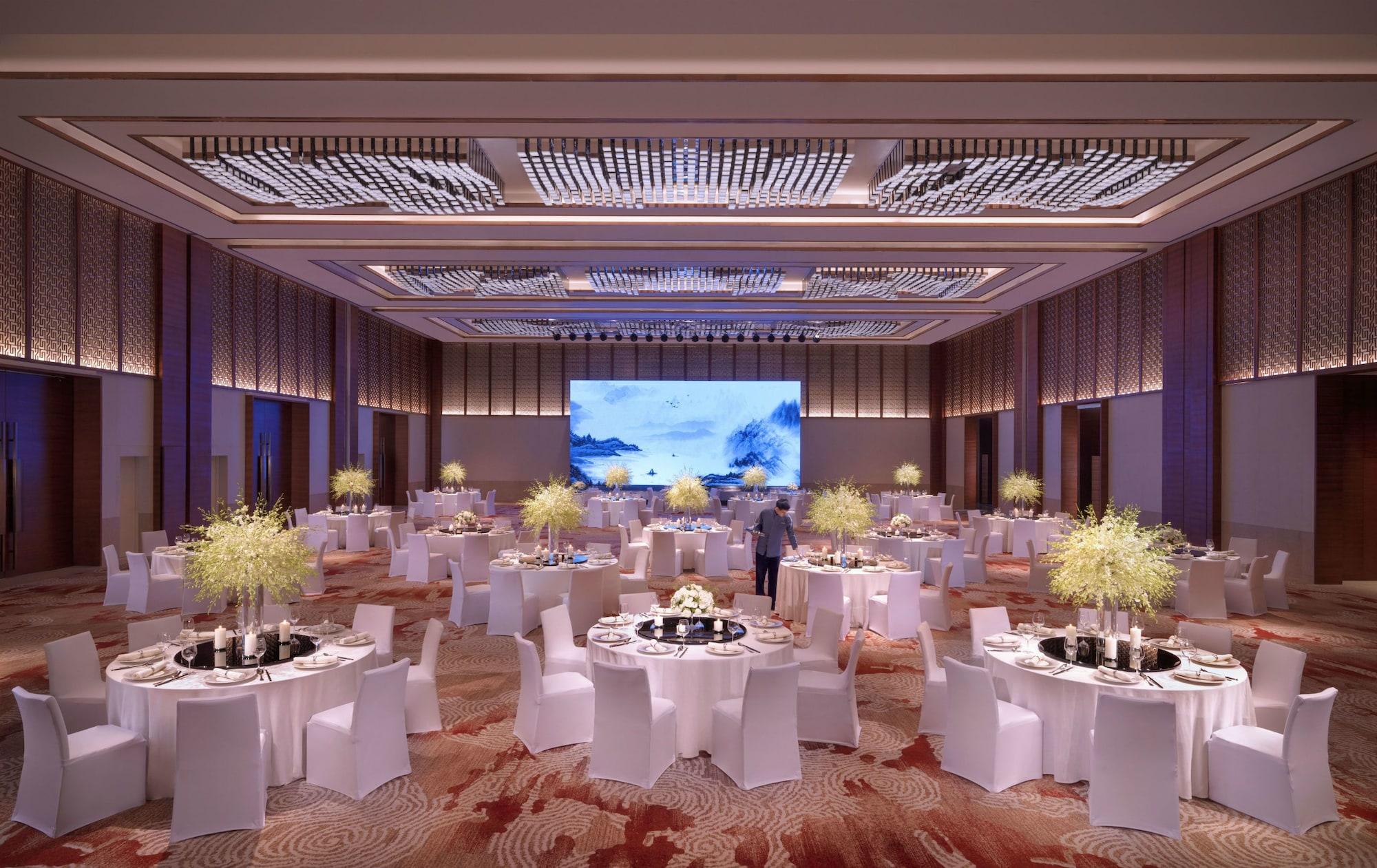 Hyatt Regency Zhenjiang Hotel Zhenjiang  Exterior photo