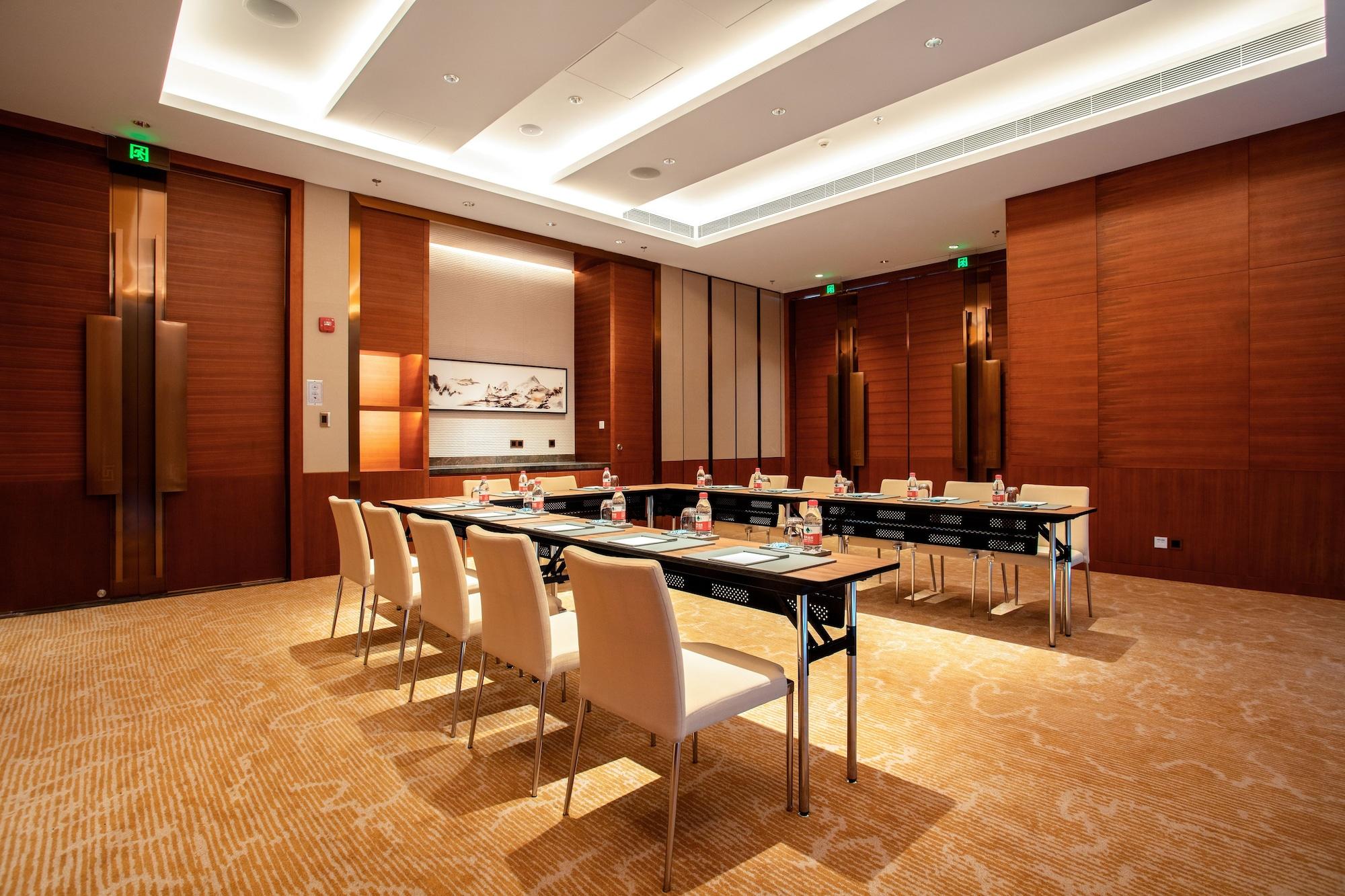 Hyatt Regency Zhenjiang Hotel Zhenjiang  Exterior photo