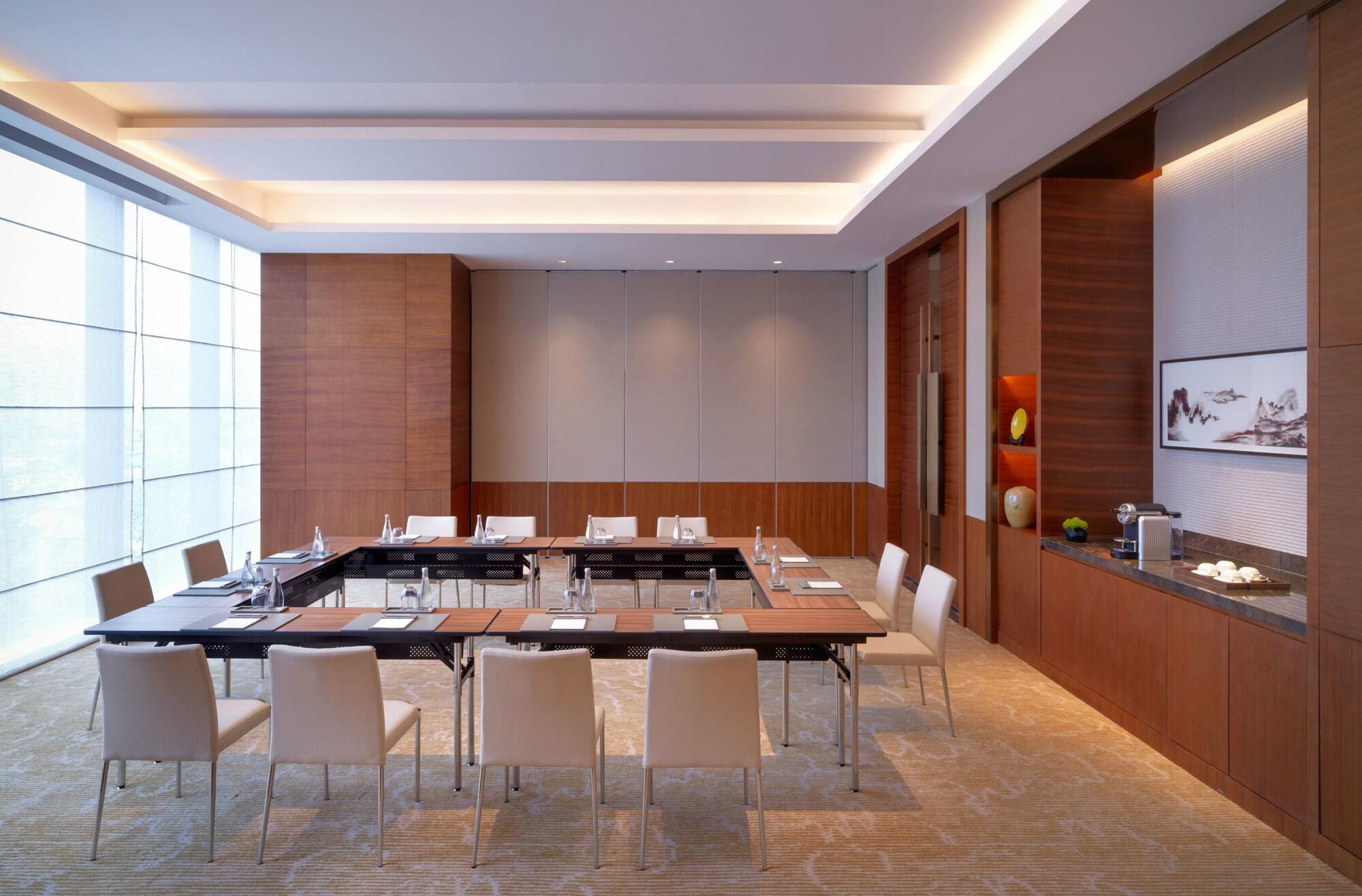 Hyatt Regency Zhenjiang Hotel Zhenjiang  Exterior photo