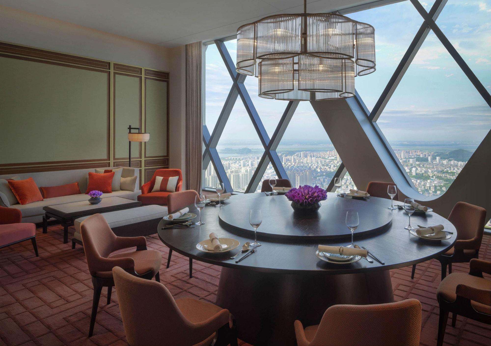 Hyatt Regency Zhenjiang Hotel Zhenjiang  Exterior photo